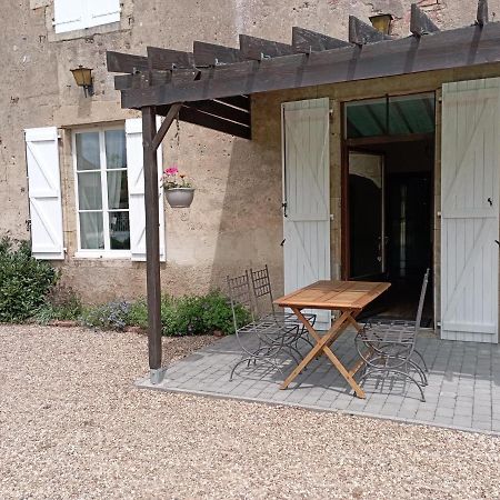 Chateau Latour Fours  Esterno foto