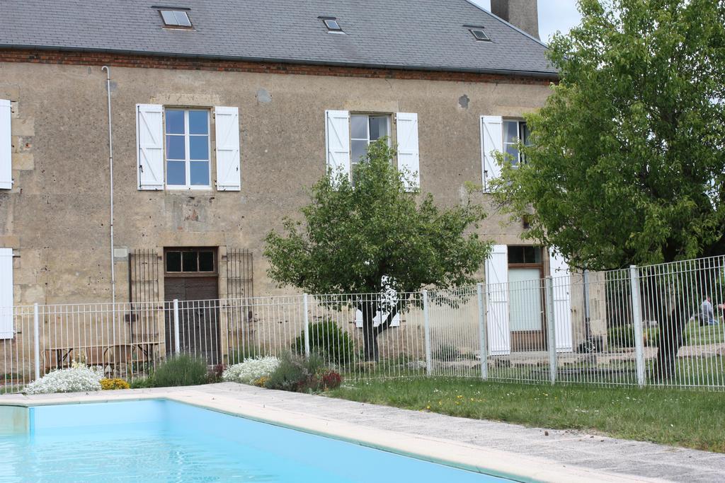 Chateau Latour Fours  Esterno foto