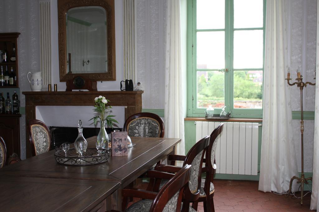 Chateau Latour Fours  Esterno foto