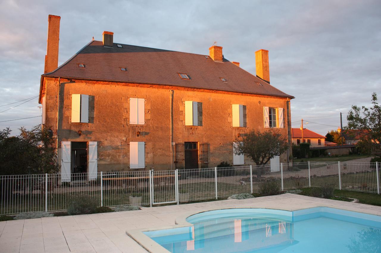 Chateau Latour Fours  Esterno foto